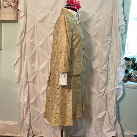 Silk Eyelet Wedding Suit by Paule Vasseur - Picture 4 of 8